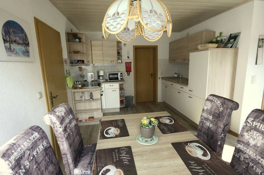 Ganze Wohnung, Panoramablick in Neudorf, Sehmatal