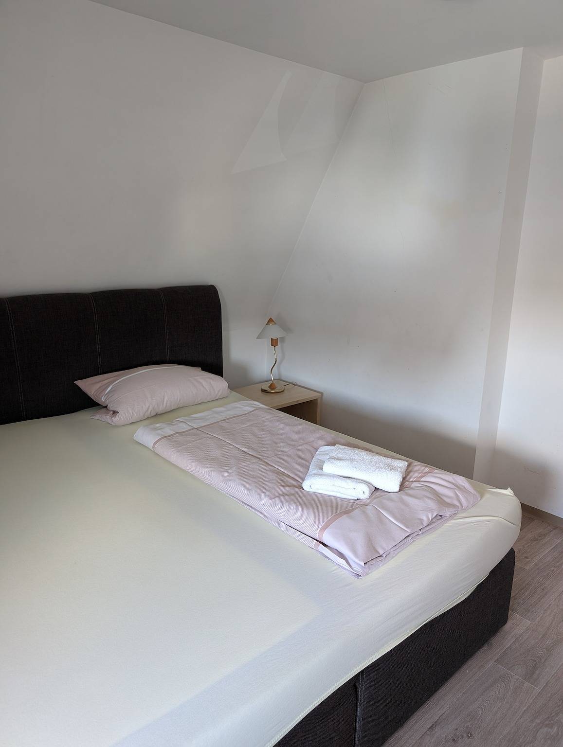 Appartement entier, Appartement 'Ferienwohnung Beck' avec balcon et Wi-Fi in Ansbach, Romantische Straße