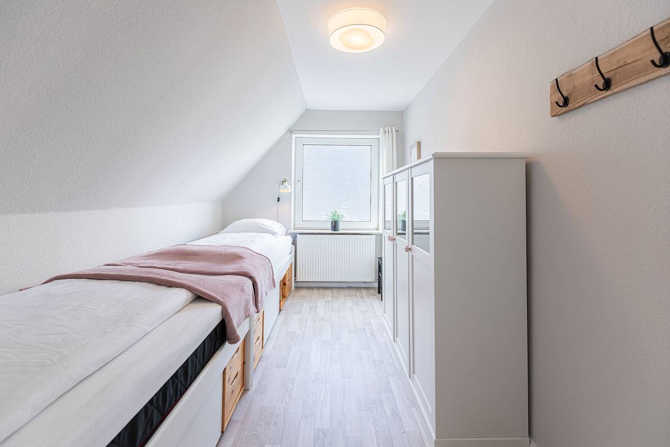 Ganze Wohnung, Ferienwohnung Tante Tine in Husum für bis zu 4 Personen in Husum Hafen, Husum