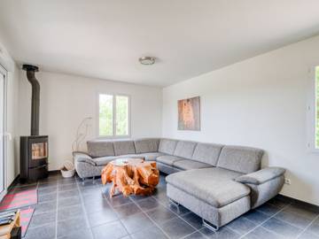 Villa voor 6 Personen in Sainte-Foy-de-Longas, Périgord Pourpre, Afbeelding 1
