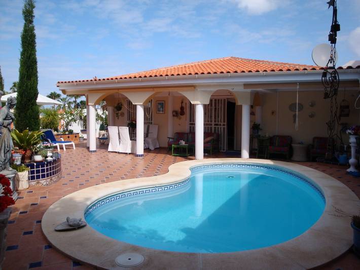 Villa de lujo "Violeta" con vistas al mar, piscina privada, terrazas y Wi-Fi in Sueño Azul, Adeje