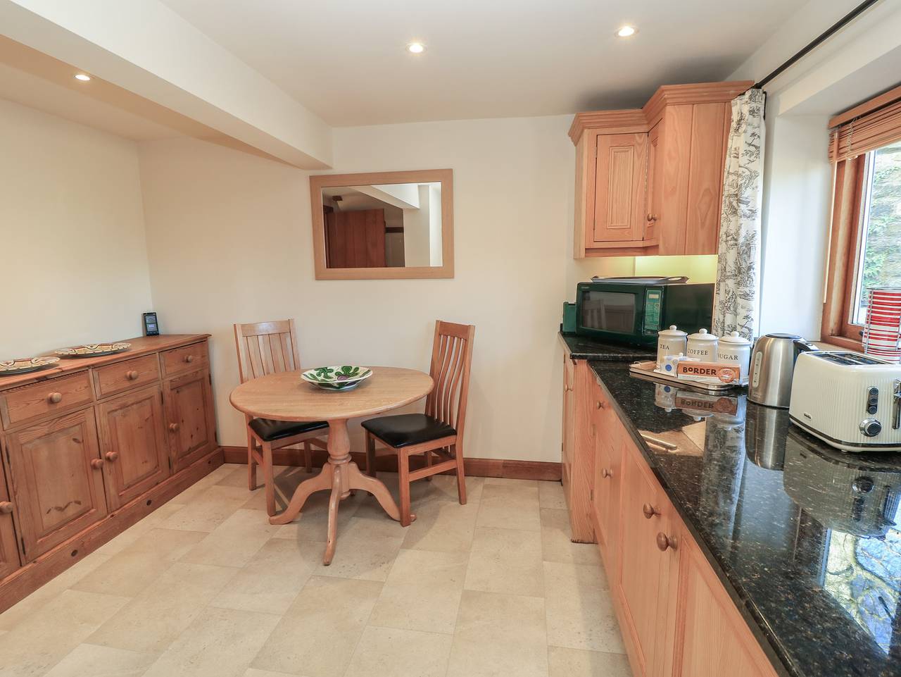 Granary Cottage in Tredington, Warwickshire