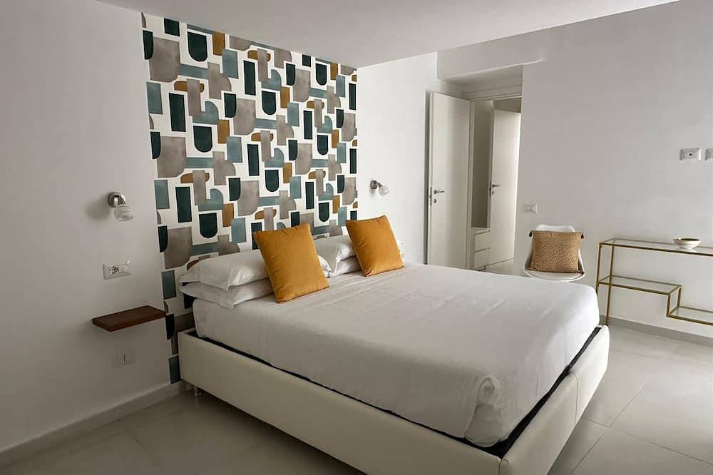 Chez Elena with shared terrace overlooking the sea Ravello in Ravello, Costa Amalfitana