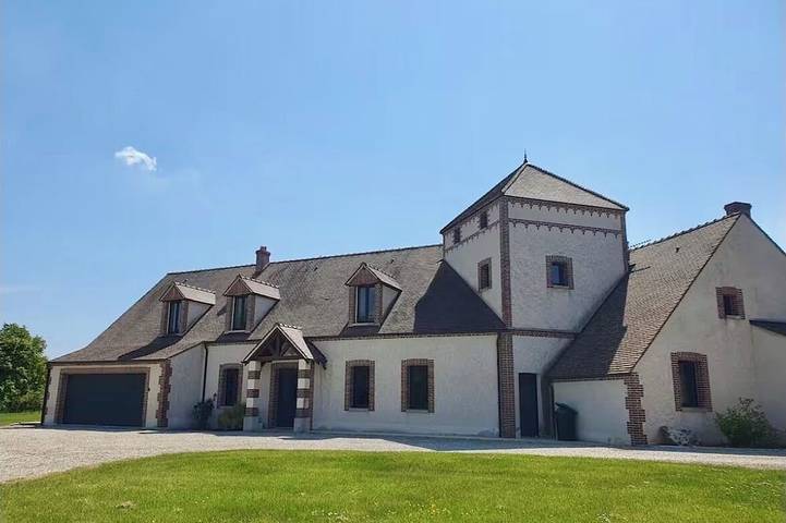 Location de vacances pour 13 personnes à Pressigny-les-Pins