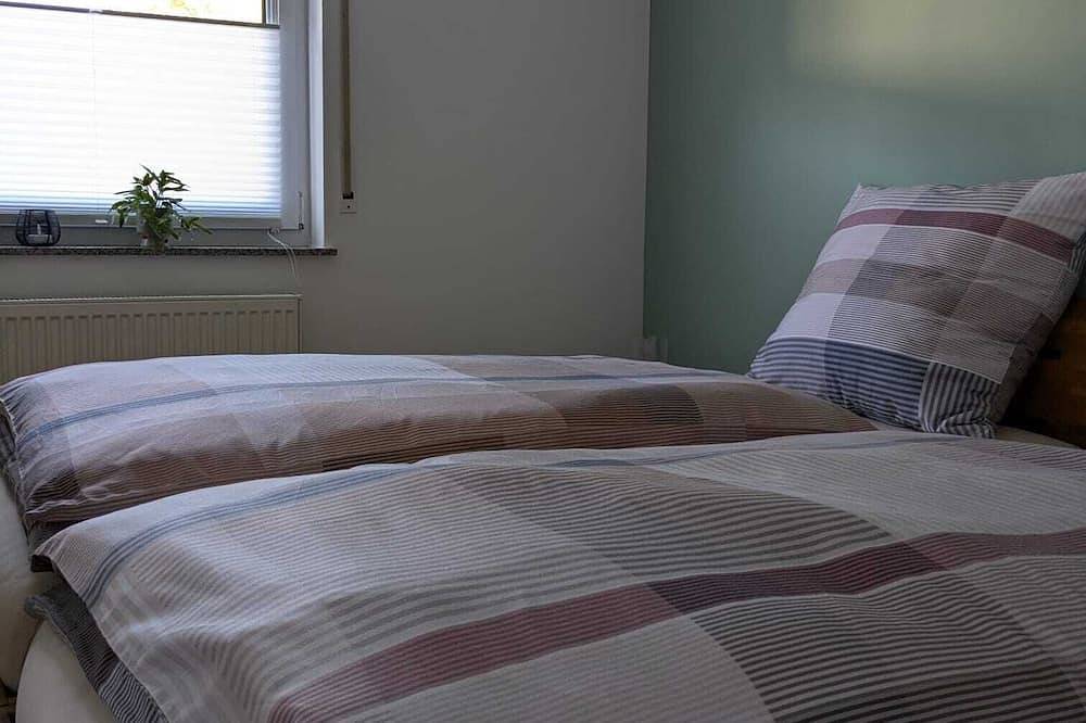 Ganze Wohnung, Große modernisierte Ferienwohnung im schönen Ruppichteroth für bis zu 5 Personen in Ruppichteroth, Rhein-Sieg-Kreis