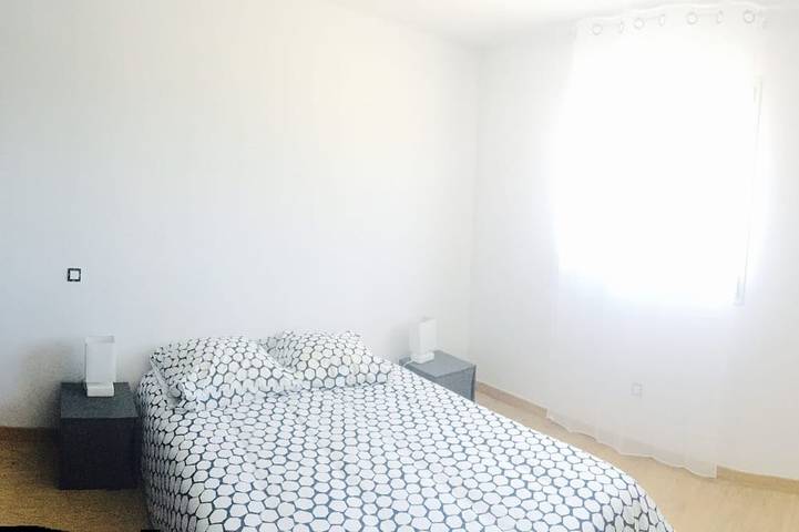 Location de vacances pour 6 personnes, avec jardin et terrasse à Santa-Maria-Poggio - 3