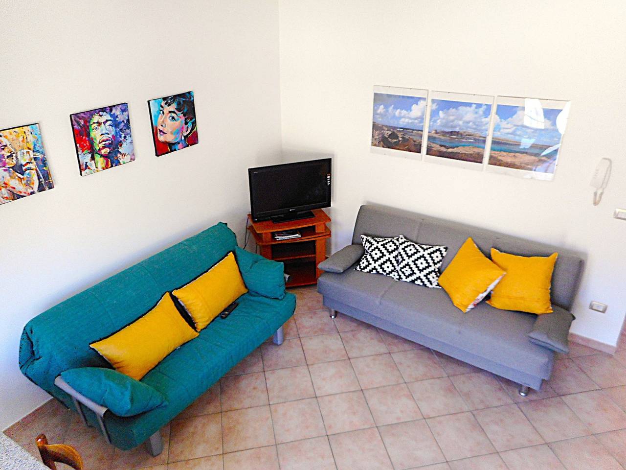 Ganze Wohnung, Apartment 'Petronia' mit Balkon und Wlan in Porto Torres, Sassari Provinz