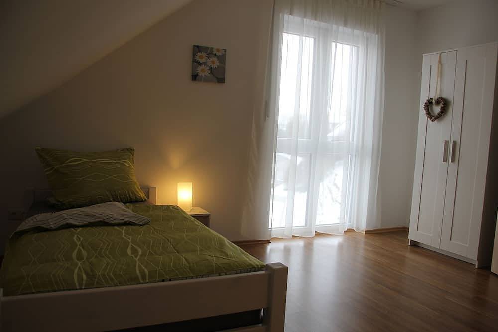 Ganze Wohnung, Großzügige Ferienwohnungen für 1-5 Personen, moderne Apartment in Langenbach, Hopfenland Hallertau