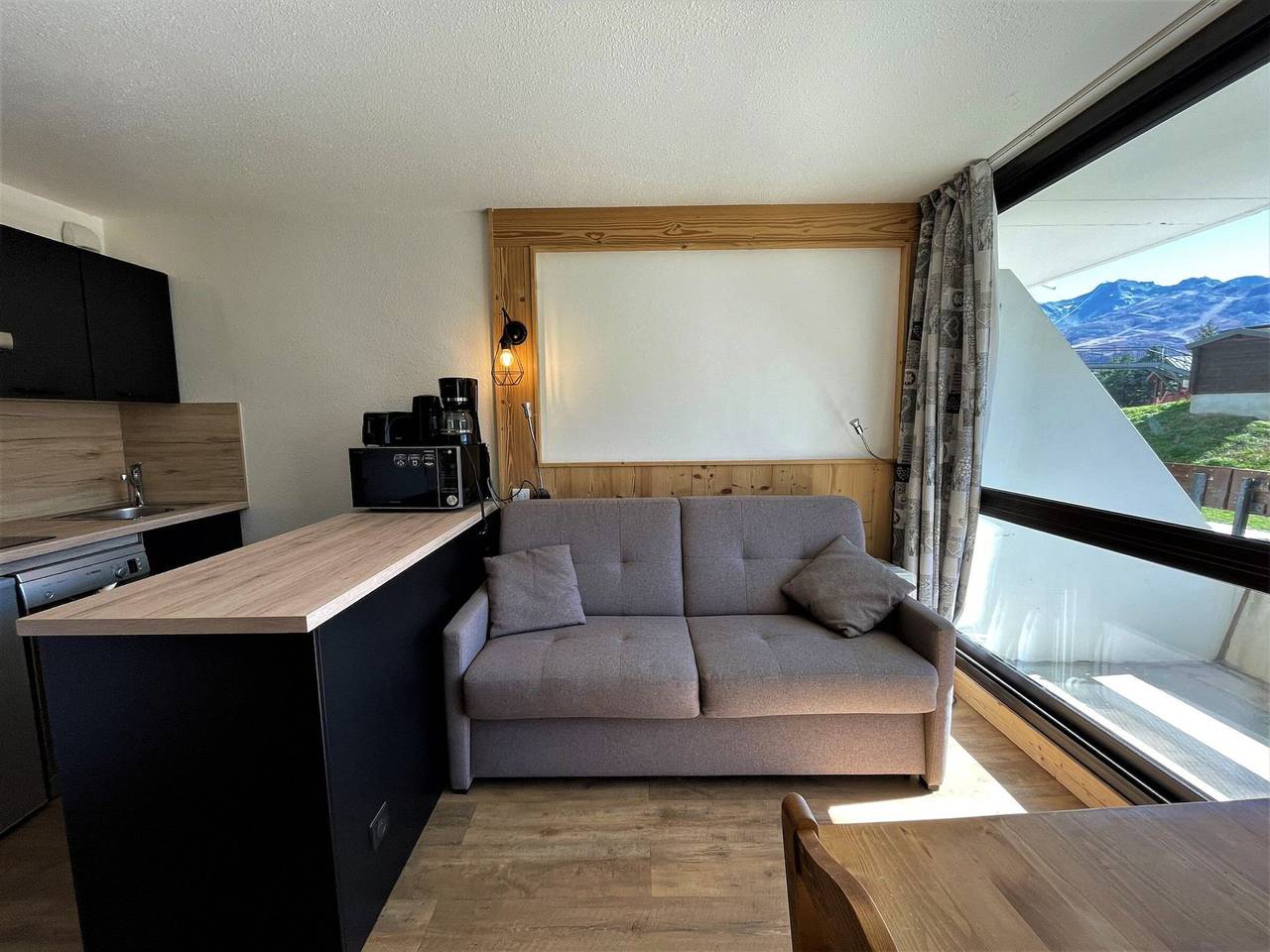 Entire apartment, Cozy apartment 4 pers, pets allowed, Les Menuires in Les Menuires, Saint-Martin-de-Belleville