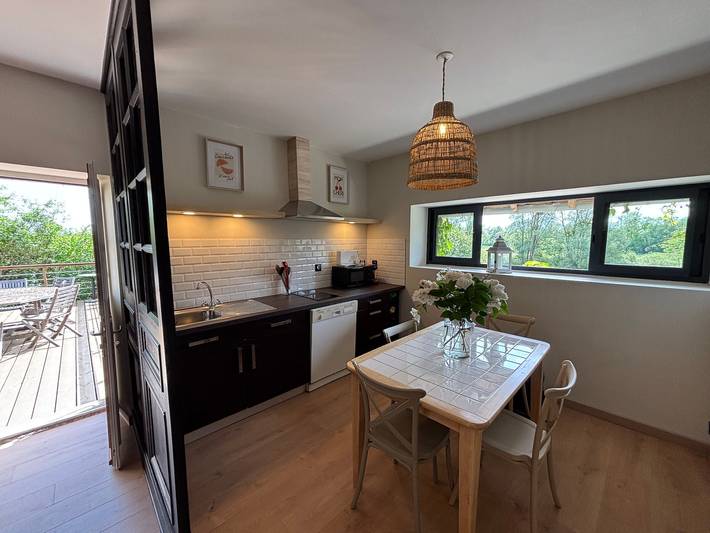 Gîte pour 4 personnes, avec Terrasse dans Dun-sur-Auron