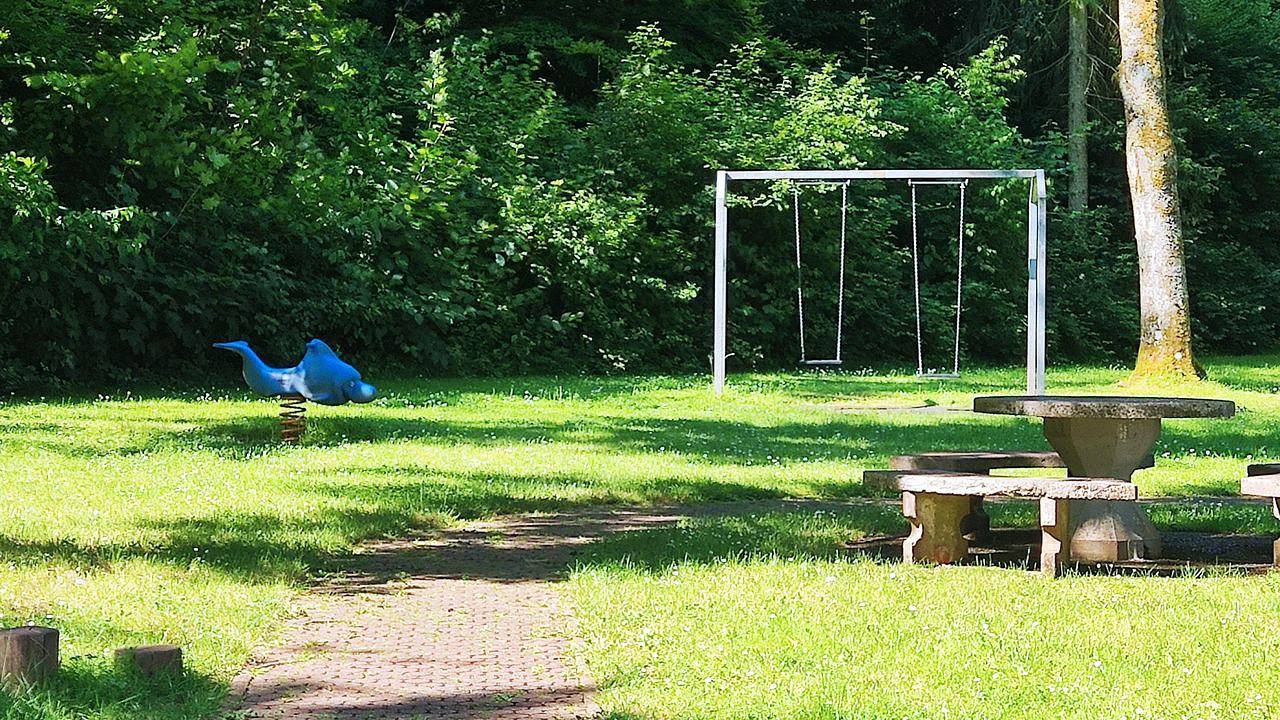 Ganze Ferienwohnung, Ferienwohnung für 4 Personen in Kenn in Kenn, Moseleifel