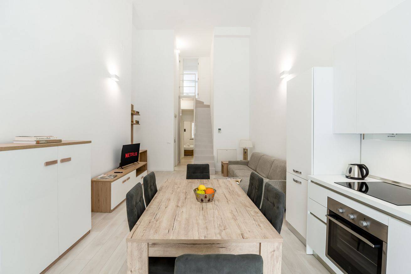 Ganze Wohnung, [Free Parking-1 Min Metro]Silenzioso Loft 2 camere in Mailand, Mailand Provinz