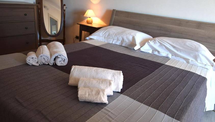 B&b per 4 persone, con Balcone e Panorama a Belpasso