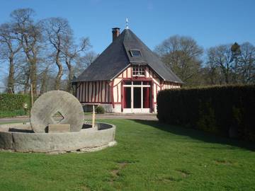 Gîte pour 6 personnes, avec jardin à Saint-Arnoult (Seine-Maritime)