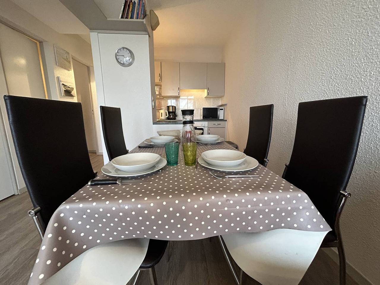 Appartement entier, Bel appartement à 5 min de la mer, 2 chambres, parking, balcon, Châtelaillon-Plage in Châtelaillon-Plage, Région de La Rochelle