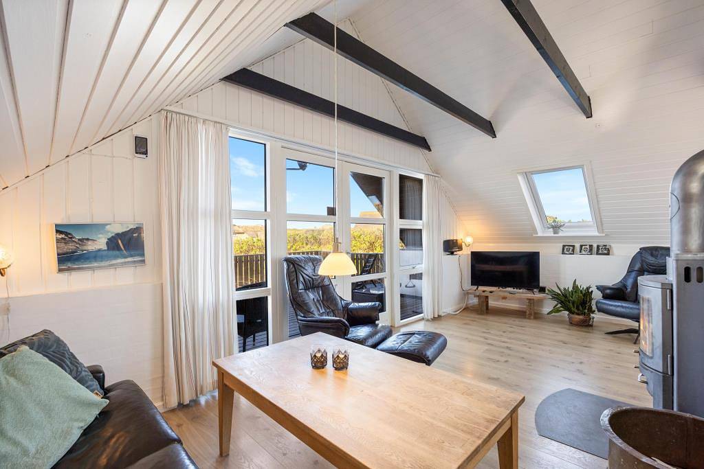 Hundevenligt feriehus til 6 personer med sauna og 300 m. til havet in Ringkøbing, Holmsland Klit