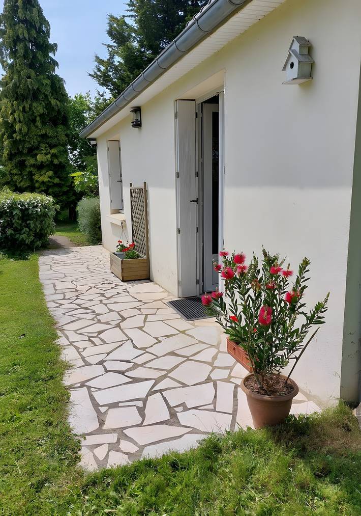 Location de vacances pour 3 personnes, avec jardin à Plourhan - 2