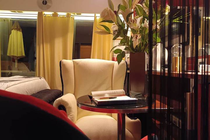 Ganze Wohnung, Gemütliches Studio 5 Minuten zu Fuß zum Monte-Carlo Casino in Beausoleil, Mittelmeerküste (Frankreich)