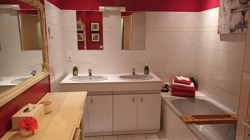 Gîte pour 2 personnes, avec vue à Sainte-Foy-la-Grande - 3