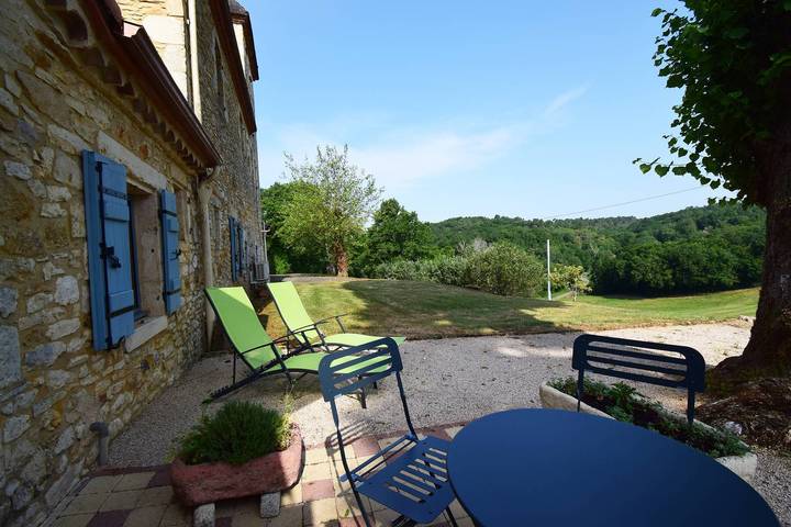 Location de vacances pour 4 personnes à Blanquefort-sur-Briolance - 2