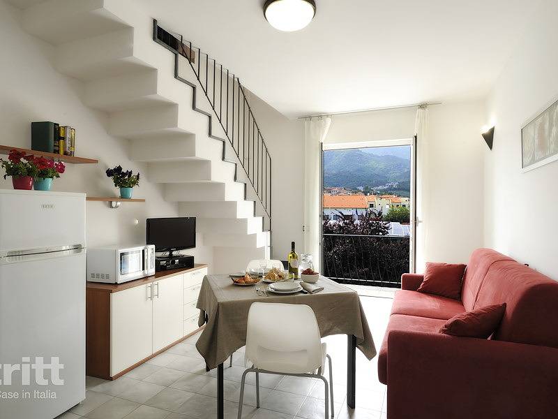 Tritt — Apartment for 7 people in Loano with swimming pool and children's pool in Loano, Riviera di Ponente