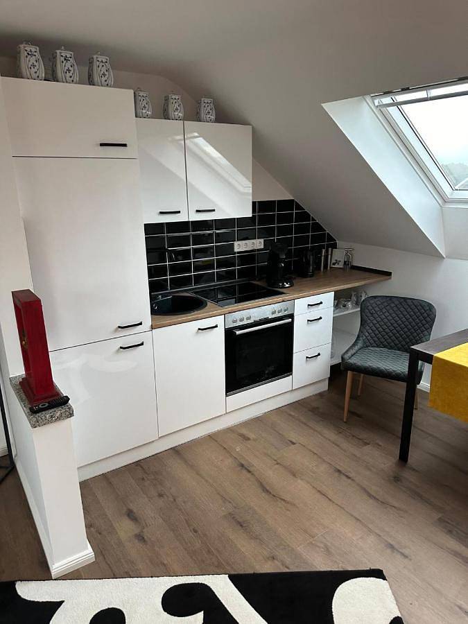 Ganze Wohnung, One-Bedroom Apartment in Gütersloh, Nordrhein-Westfalen