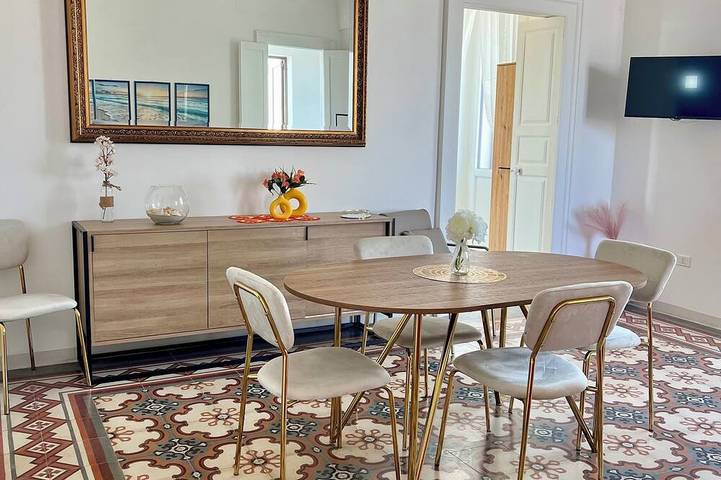 Location de vacances pour 4 personnes, avec balcon à Alliste