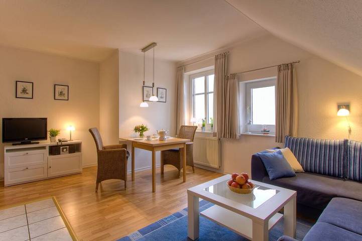 Ferienwohnung für 2 Personen, mit Garten und Terrasse in Mittelnkirchen