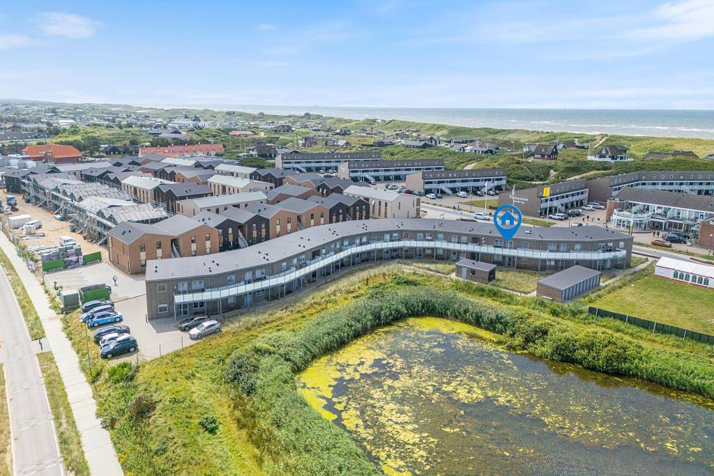 Central holiday apartment in Søndervig, just 300 metres from the beach in Søndervig, Holmsland Klit