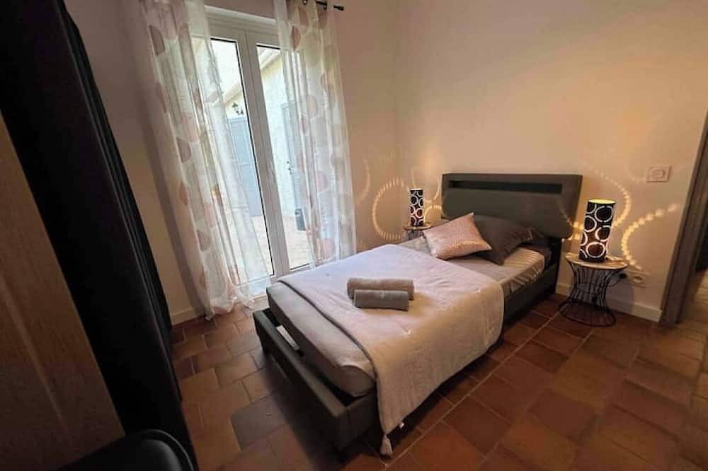 Villa Sole e Mare | Air Conditioning, Wi-Fi, Big garden in Biguglia, Región de Bastia
