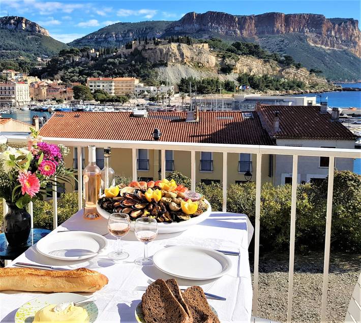 Ferienwohnung für 4 Personen, mit Balkon, kinderfreundlich in Cassis