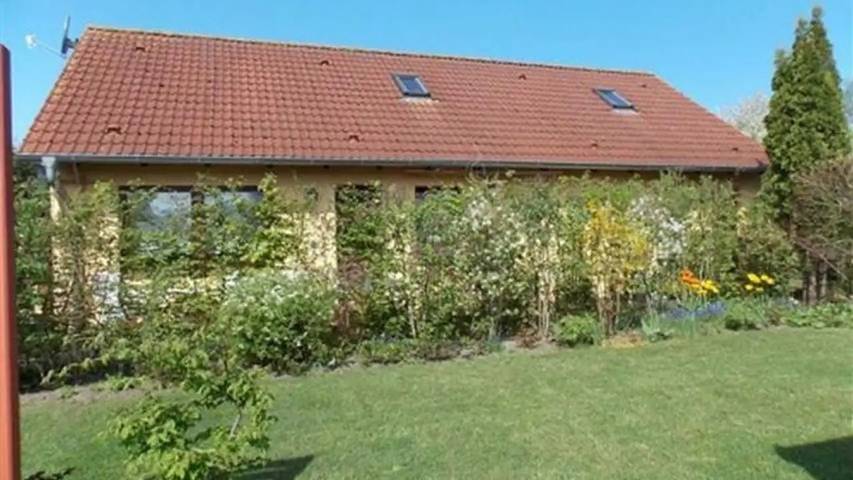 Ferienwohnung für 3 Personen, mit Terrasse und Garten in Putbus - 2