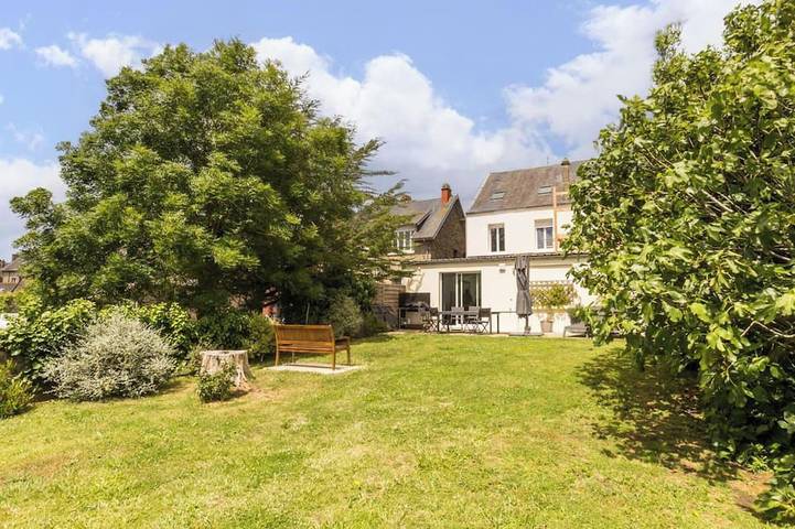 Gîte pour 6 personnes, avec Terrasse et Jardin à Portbail