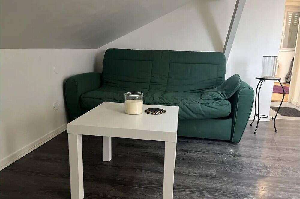 Appartement entier, Appartement mansardé in Juvisy-sur-Orge, Essonne
