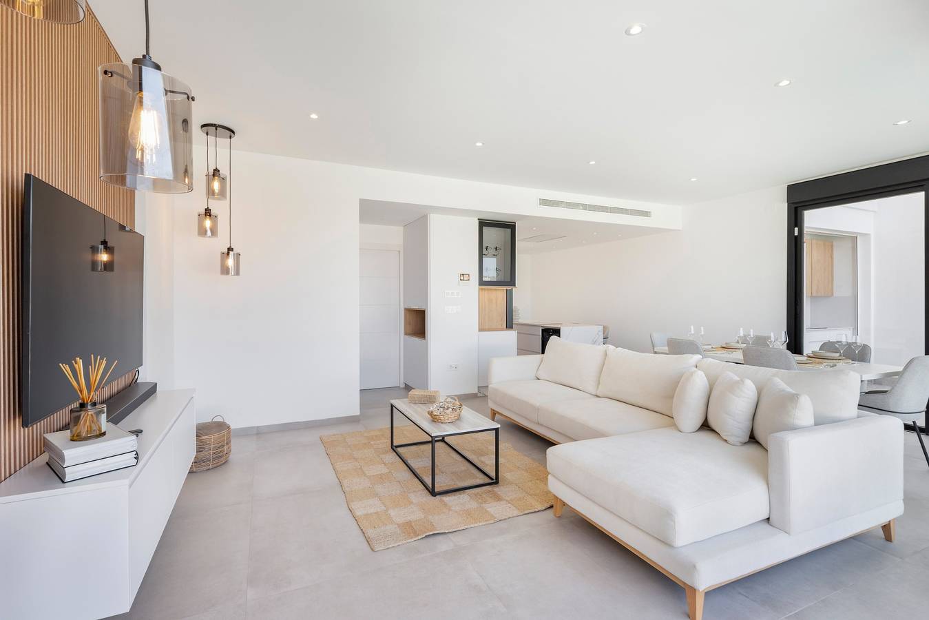 Villa 'Chalet Con Piscina En San Javier' with Private Pool, Wi-Fi and Air Conditioning in Santiago de la Ribera, San Javier
