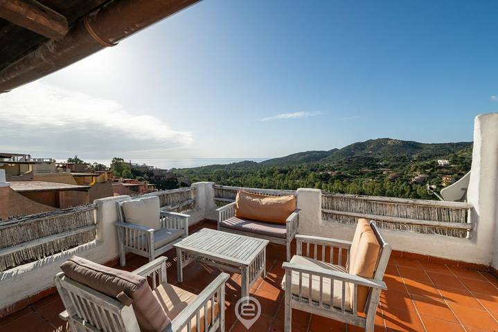 Casa vacanza per 2 persone, con giardino e vista oceano in Santa Margherita di Pula
