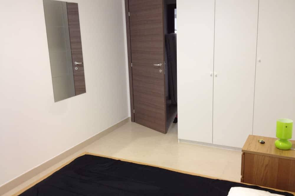 Entire apartment, Porto Sant Elpidio: Nice apartment, recently constructed,  located at ground floor in the beautiful coastal town of Porto Sant'Elpidio in Porto Sant'Elpidio, Fermo Province