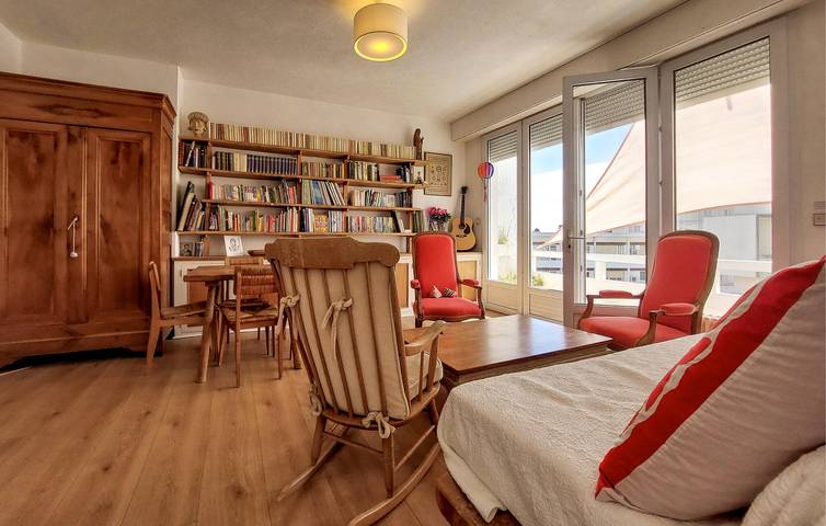 Gîte pour 4 personnes, avec Terrasse dans Plage de la Grande Conche - 3
