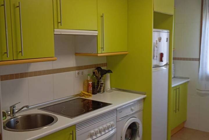 Appartement entier, Appartement moderne avec Wi-Fi, lave-vaisselle et cuisine équipée in Las Arenas (Cabrales), Cabrales