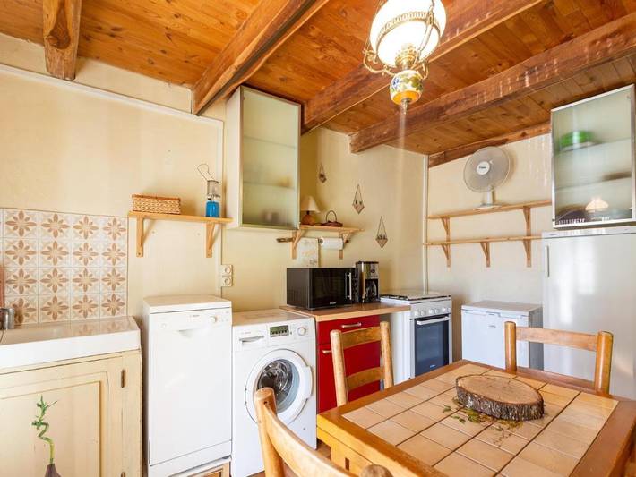 Location de vacances pour 4 personnes, avec terrasse, animaux acceptés à Saint-Germain-de-Calberte - 3