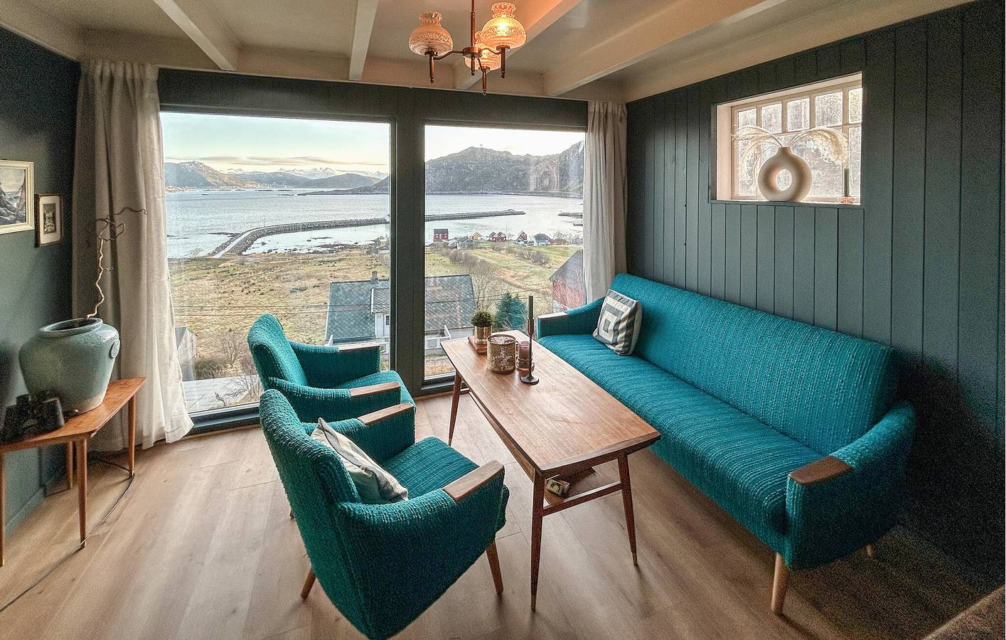 Ferienhaus für 7 Personen mit Garten in Herøy