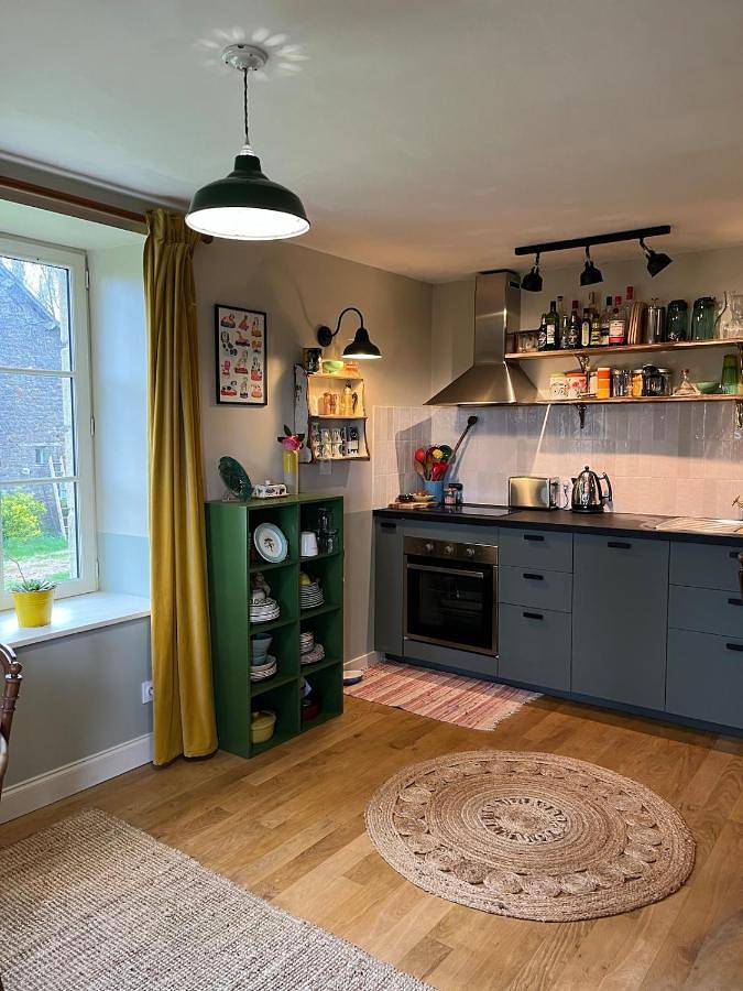 Gîte pour 5 personnes, avec jardin et vue à Ambrières-les-Vallées - 3