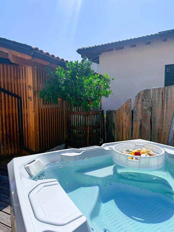 Bed and Breakfast für 2 Personen, mit Ausblick und Garten, mit Haustier - 1