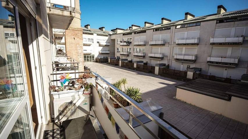 Gîte pour 6 personnes, avec balcon à Palamós - 4