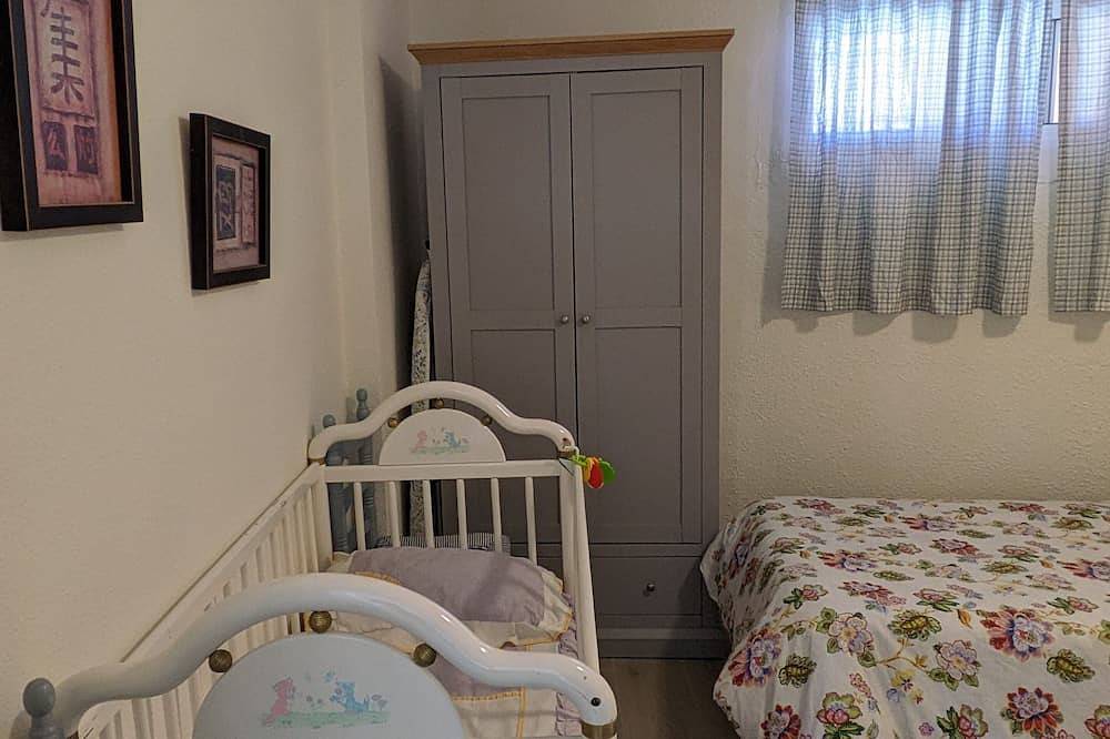 Entire apartment, Torremar Apartment In Front Of The Sea.  Vt- 450557-A in El Barrio, San Juan Playa