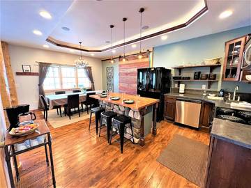 Vacation House for 10 Guests in Custer, Custer State Park, Picture 4