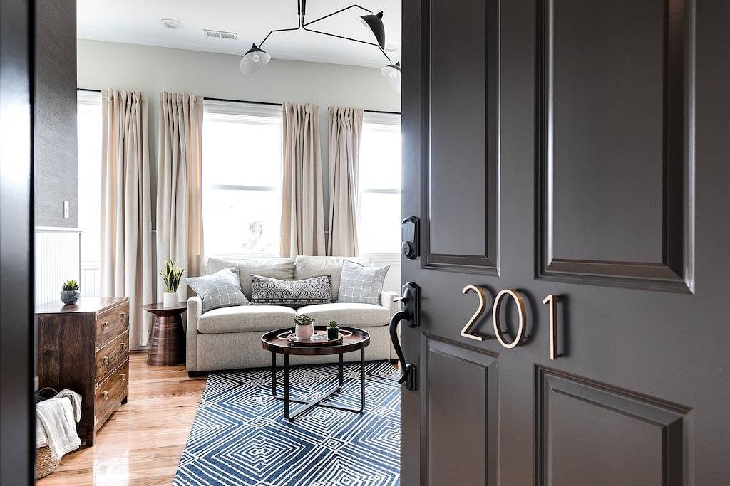 Ganze Wohnung, Brandneues, wunderschönes Studio in der Nähe von allem! in Richmond, Virginia