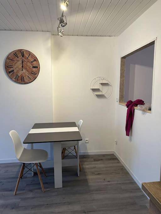 Gîte pour 4 personnes, avec jardin à Vizille - 2