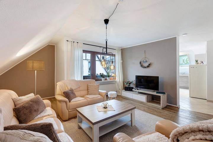 Ferienwohnung für 8 Personen, mit Balkon in Schmallenberg - 2