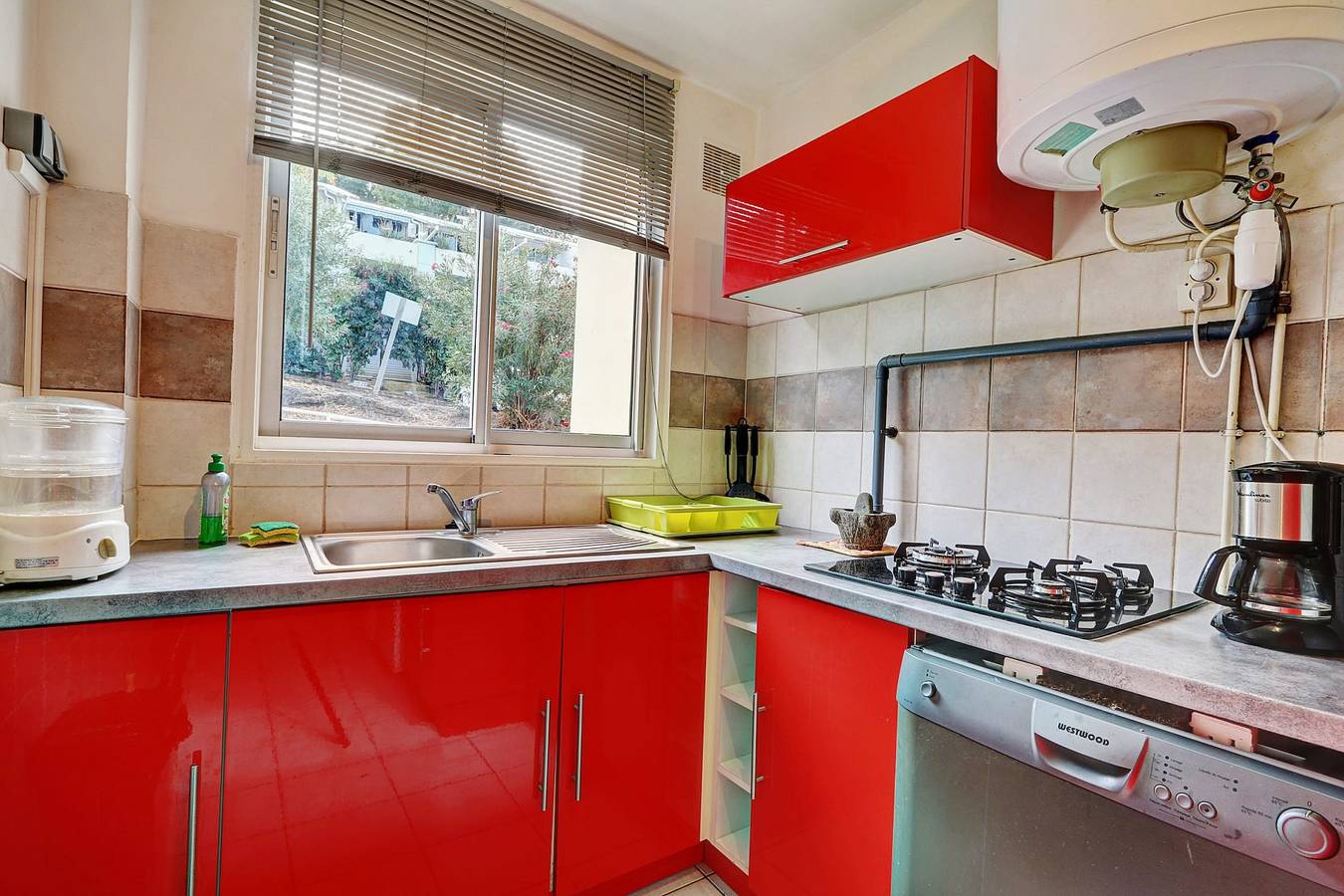 Appartement entier, La Kaz Rouge - Climatisation - Plage in Saint-Gilles les Bains, Saint-Paul (Réunion)
